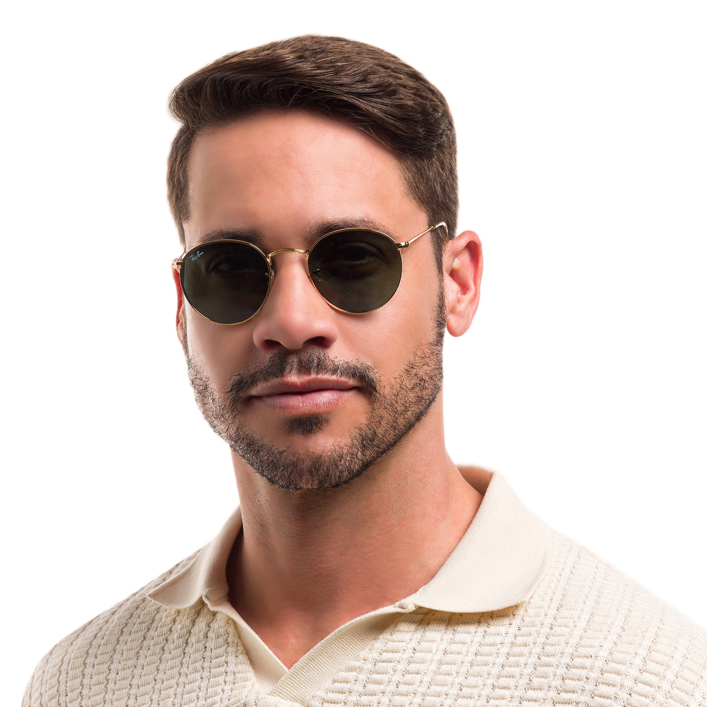 Shop Ray-Ban Round Metal Sunglasses in Gold online.