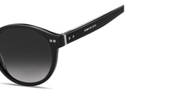 Shop Tommy Hilfiger Logo Lettering Panthos Sunglasses in Black online.